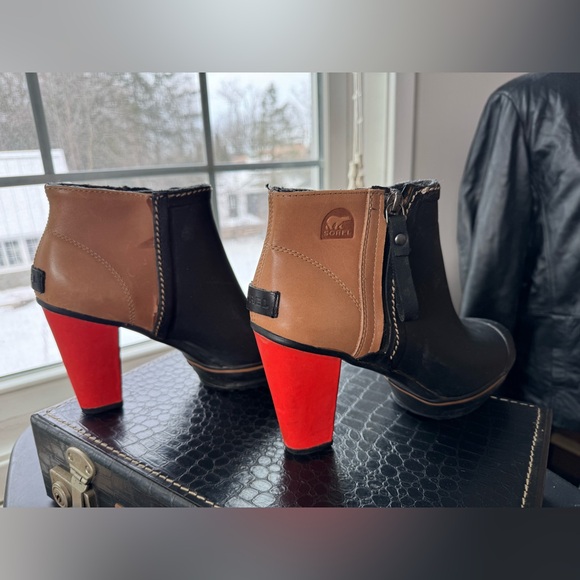 Fun Sorel heeled boot in EUC - Picture 4 of 16